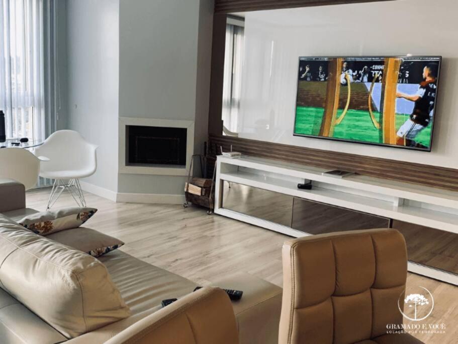 Apartamento Novo No Centro De Gramado Kültér fotó