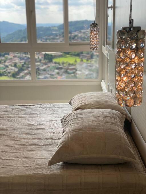 Apartamento Novo No Centro De Gramado Kültér fotó