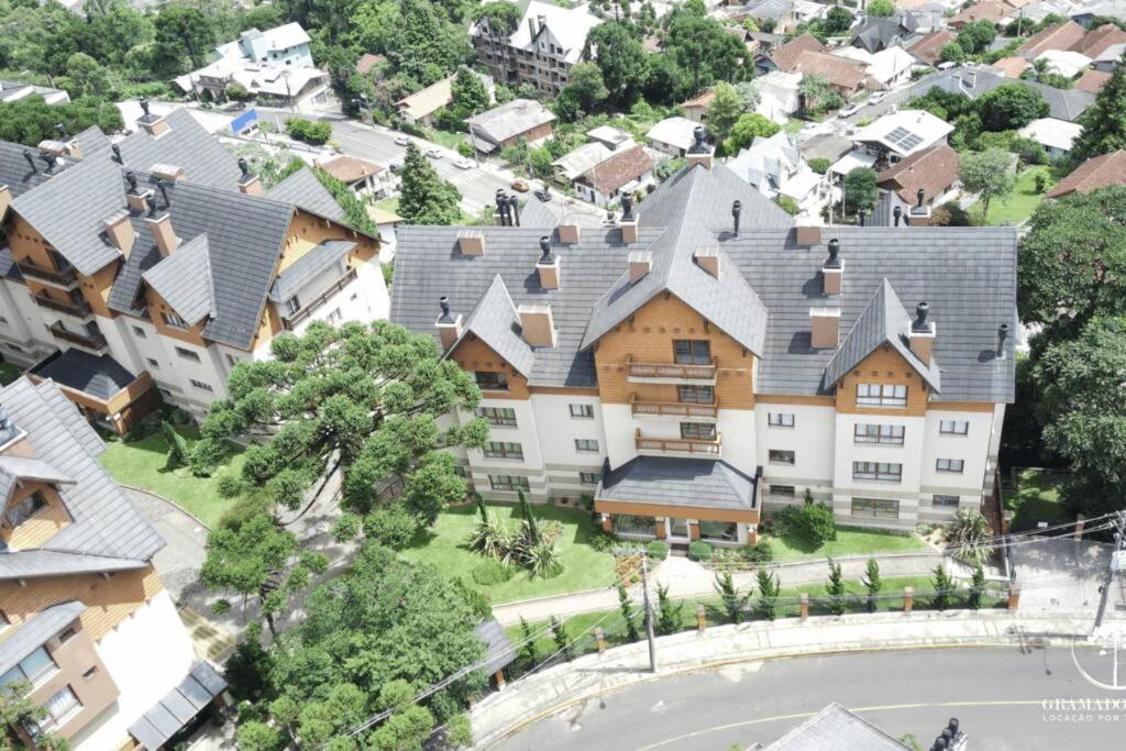 Apartamento Novo No Centro De Gramado Kültér fotó